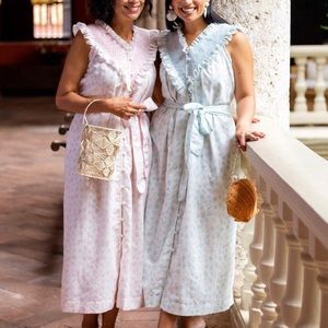 Sleeveless Ruffled V-Neck Maxi Dress with Tie Waist  blue